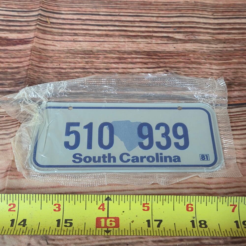 Vintage 1980s Mini bicycle license plate South Carolina sealed